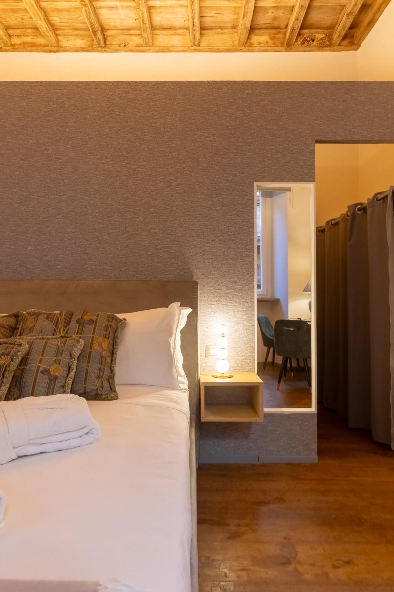 Fontana Di Trevi Roma Luxury Suite Eksteriør billede