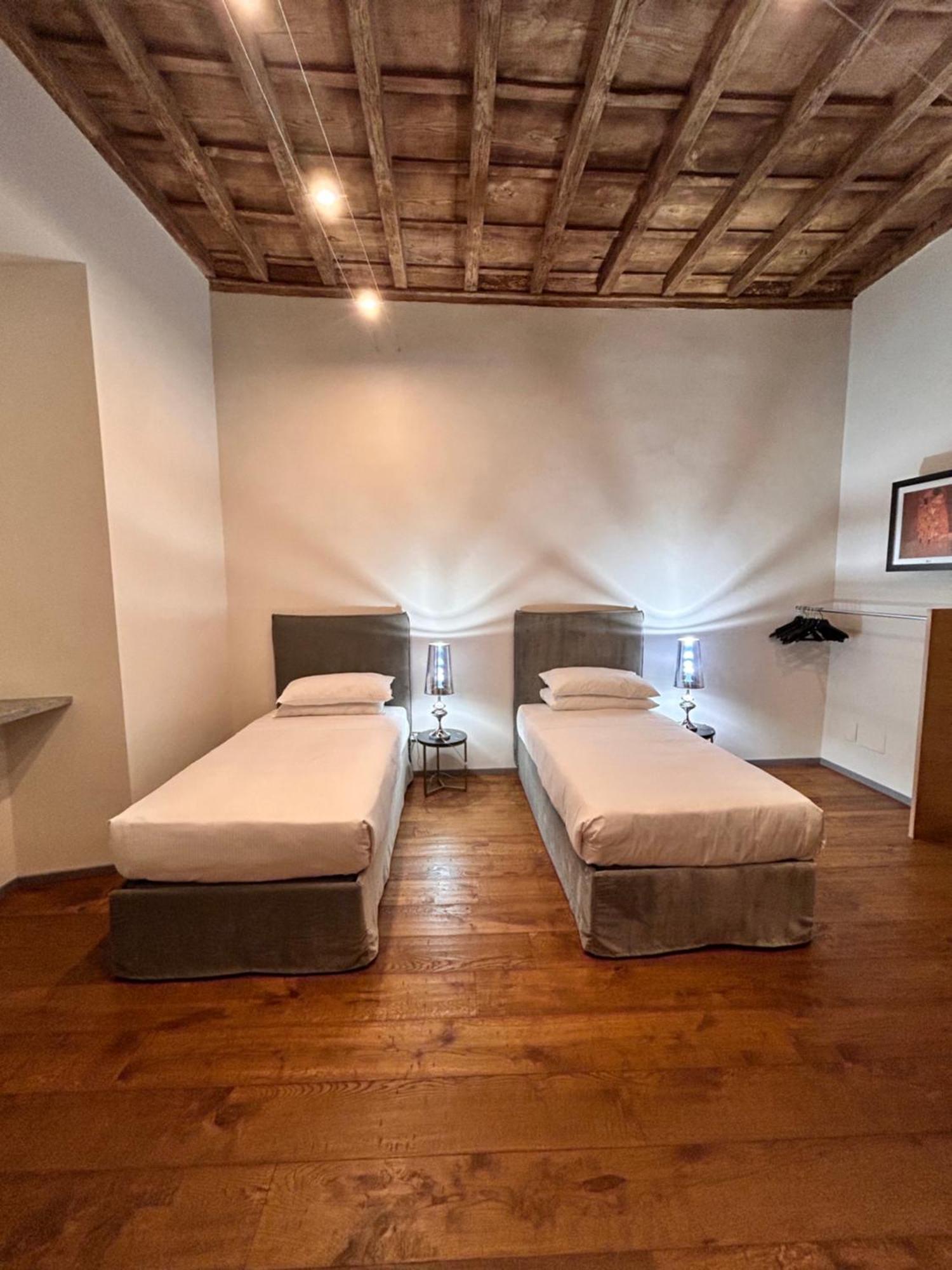 Fontana Di Trevi Roma Luxury Suite Eksteriør billede