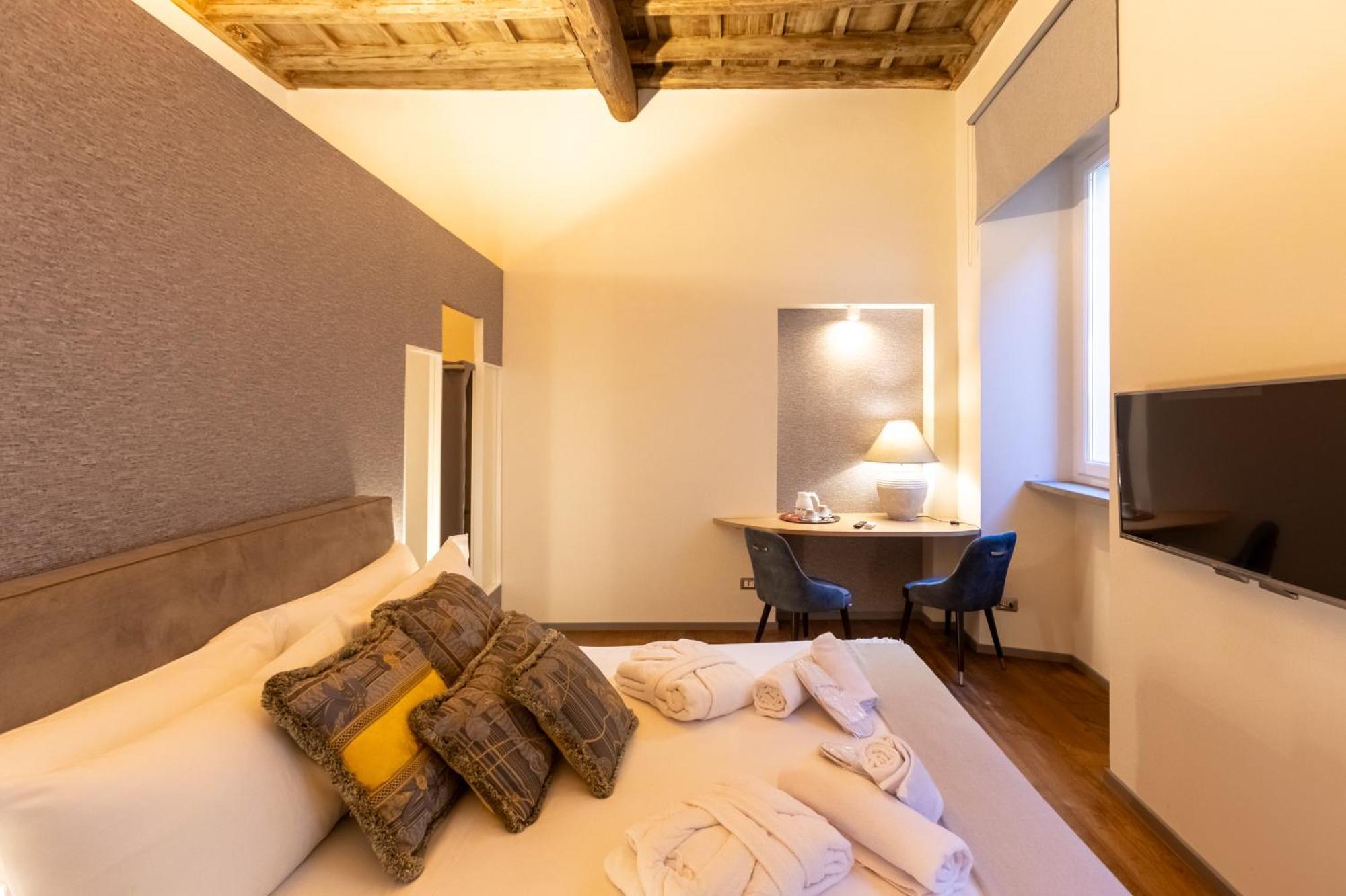 Fontana Di Trevi Roma Luxury Suite Eksteriør billede